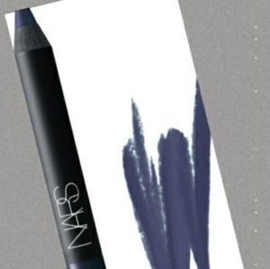 Nars velvet matte lip pencil